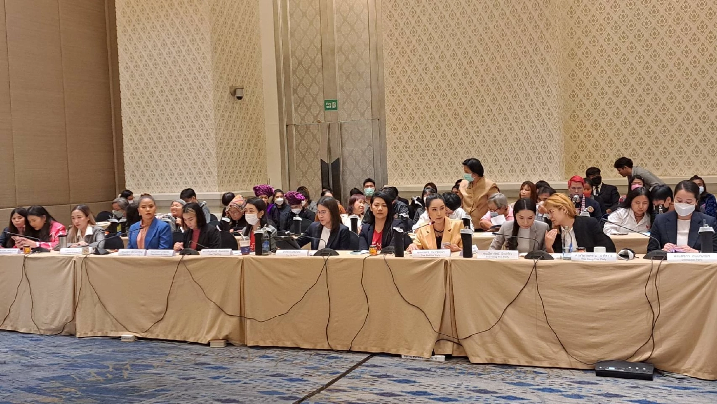 วงเสวนา"สถาบันพระปกเกล้า" ผลักดันให้มีส.ส.หญิงในสภาเพิ่มมากขึ้น