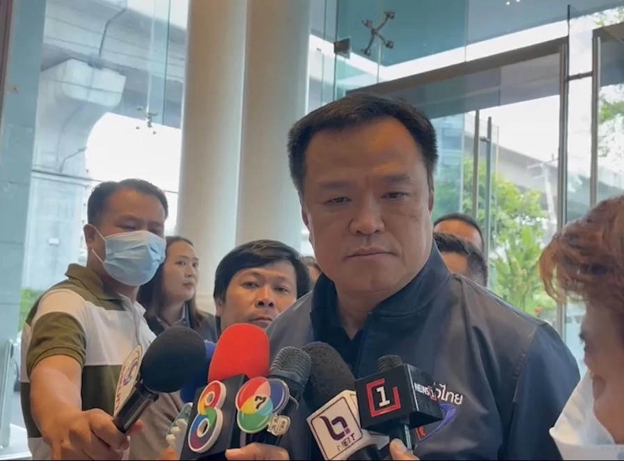 "อนุทิน" เสียใจสูญเสีย "เอ๋ ชนม์สวัสดิ์" เผยสาเหตุ หัวใจวาย