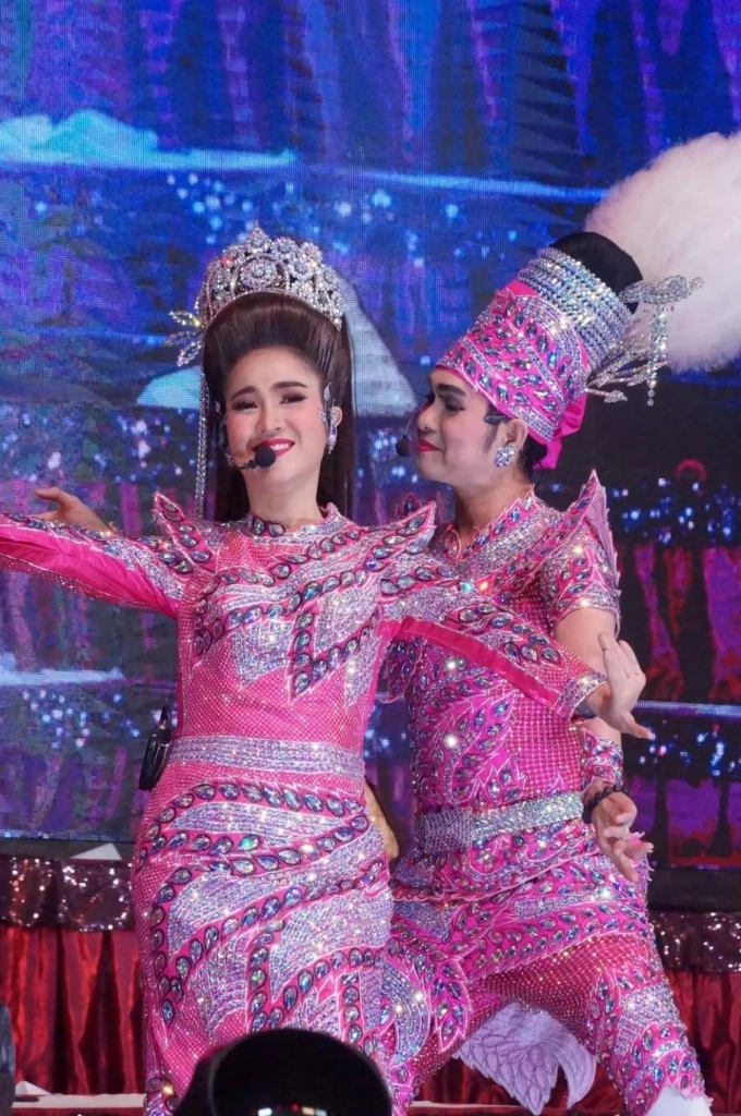 กุ้ง สุธิราช ขอโทษแม่ยก หลังโดนร้องเรียนเสียงดัง จนแสดงลิเกต่อไม่ได้