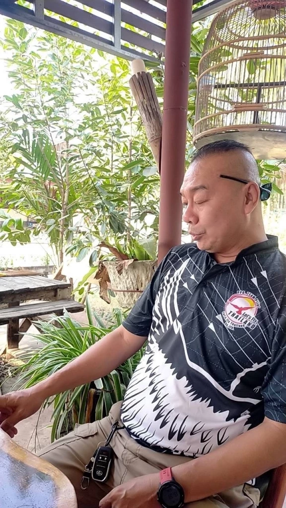 นายแม็กคนนั่งที่รอดที่ชีวิต