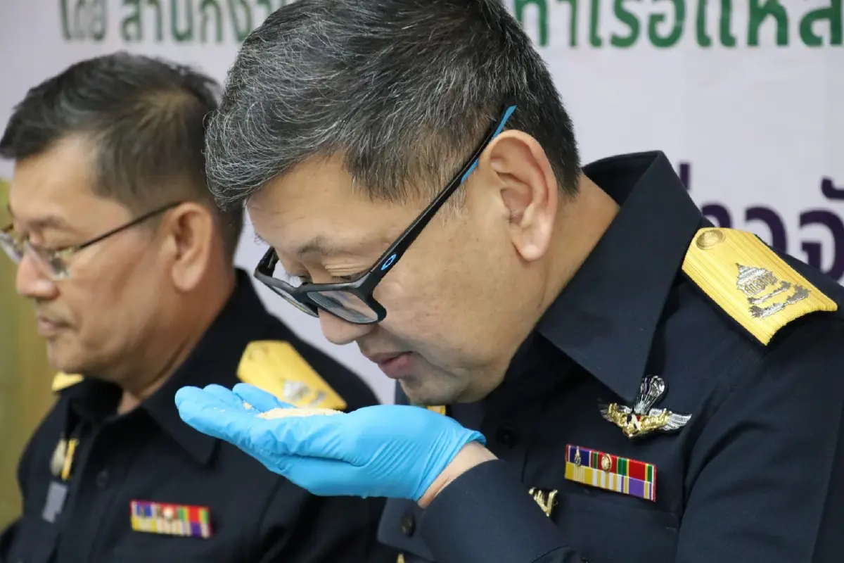 กรมศุลฯ ยึด “เมล็ดฝิ่น” 26,000 กิโลกรัม มูลค่า 30 ล้าน