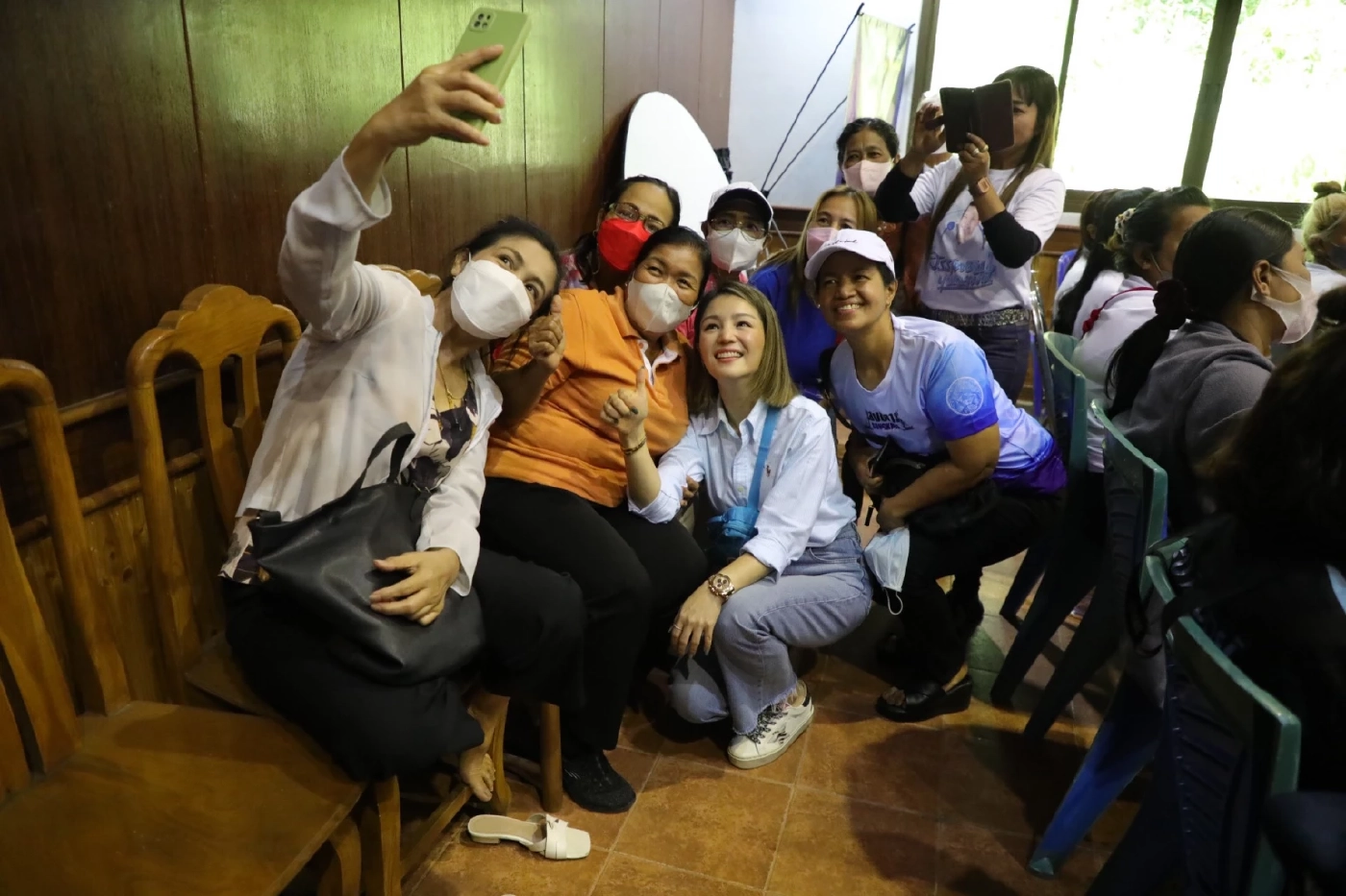 "มาดามเดียร์" สร้างแรงบันดาลใจให้กลุ่มสตรีสงขลา มั่นใจที่จะทำงานการเมือง