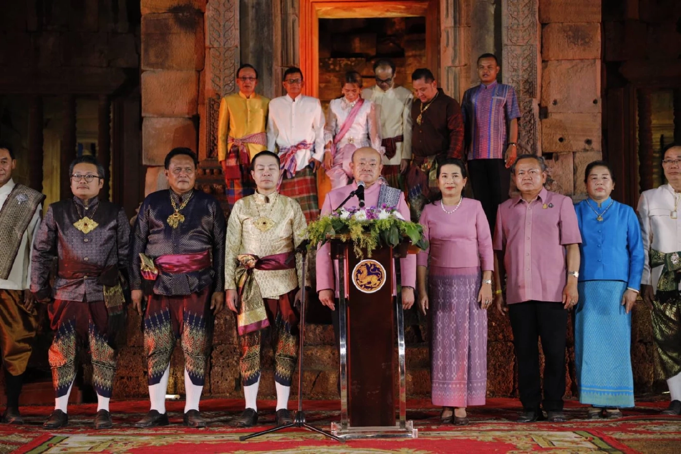 จัดเต็ม! แสง สี เสียง งานประเพณีท่องเที่ยวปราสาทเมืองต่ำ ตามรอยอารยธรรมขอม