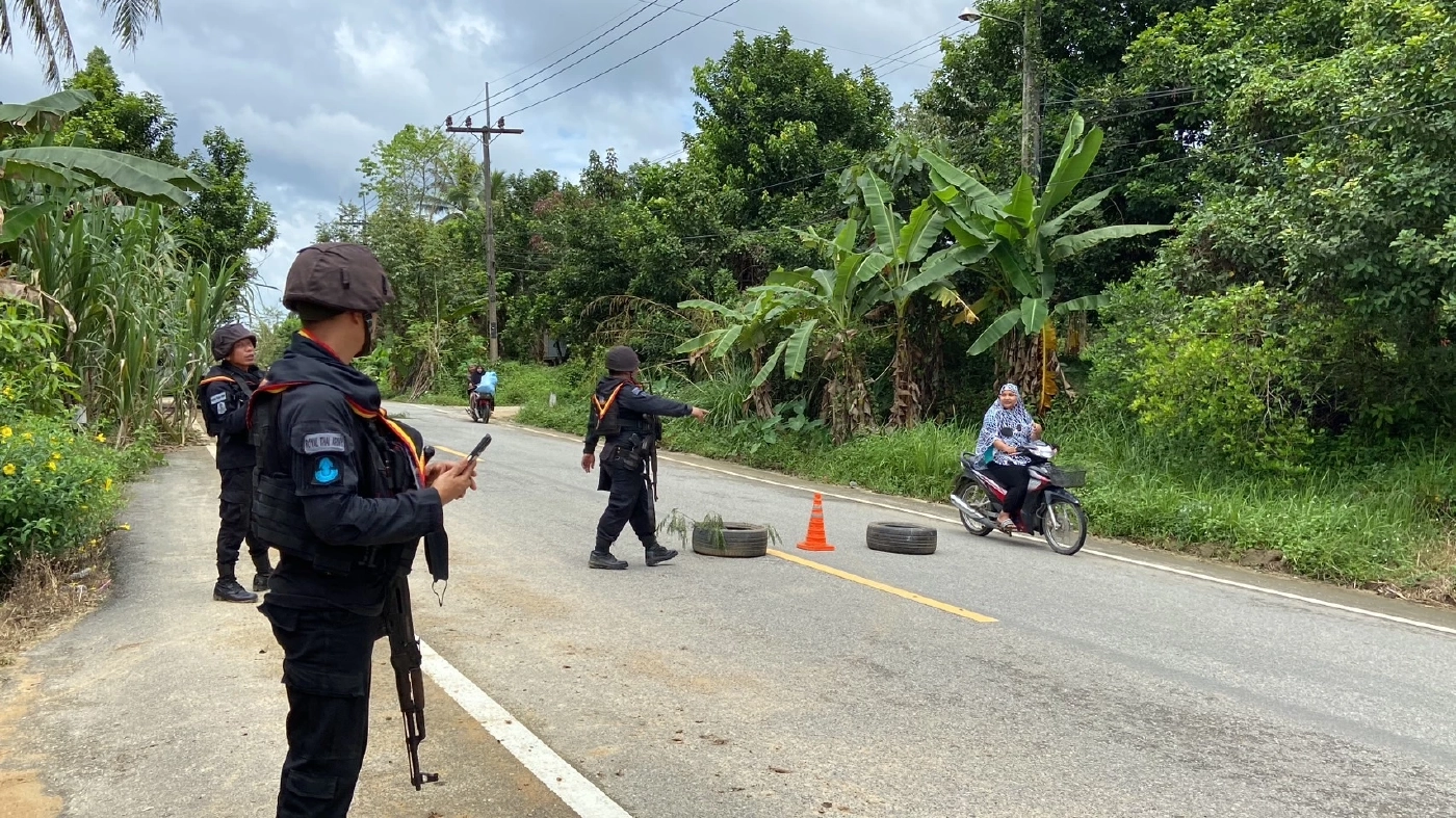 โจรใต้สุดเหิม บุก "ยิง - ปาบึ้ม" ฐานทหารที่ศรีสาคร ปะทะเดือด 5 นาที จนท.ไร้เจ็บ