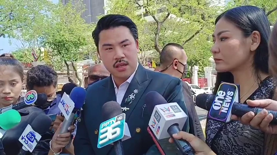 "กัน จอมพลัง"พาสาวท้อง 3 เดือน ถูกผัวทหารทำร้ายปางตาย บุกร้อง"กองทัพบก"