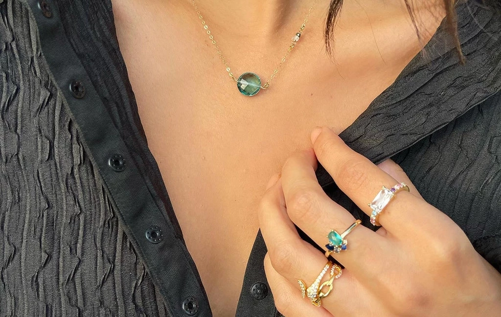 เคล็ดลับการเลือก"พลอย" เป็นเครื่องประดับ และเทรนด์จิวเวลรี่ปี 2023