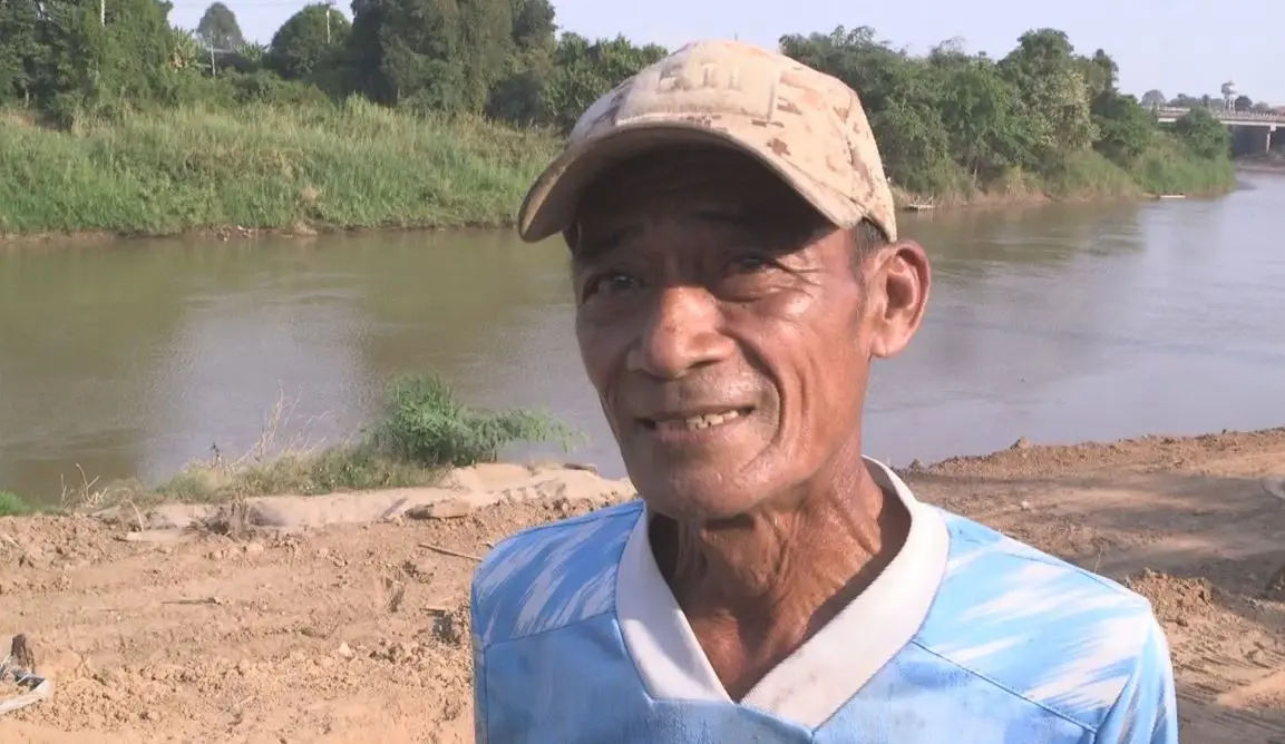 ฮีโร่! เจ้าของอู่เคาะพ่นสี ช่วยยายวัย 80 ที่พลัดตกน้ำลอยไกล 3 กม. รอดหวุดหวิด