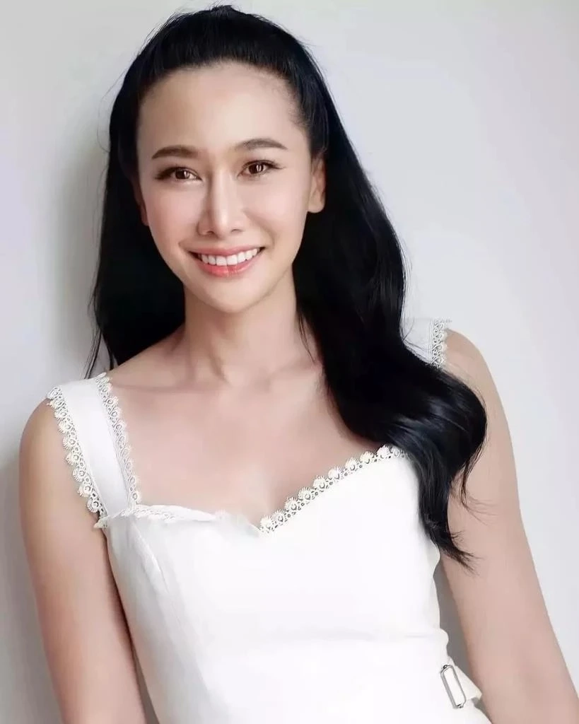 จับกระแส 9 คนดังสายบันเทิง ขอก้าวสู่เส้นทางการเมือง สู้ศึกเลือกตั้ง 2566