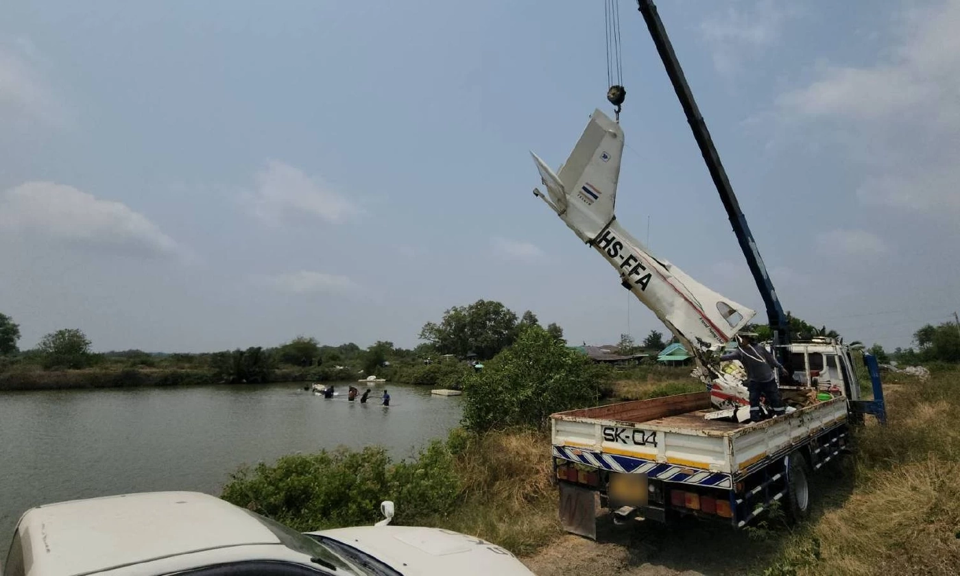 เร่งกู้ซากเครื่องบินเล็ก หาสาเหตุตก ขณะที่ลูกศิษย์ เชิญดวงวิญญาณนักบิน