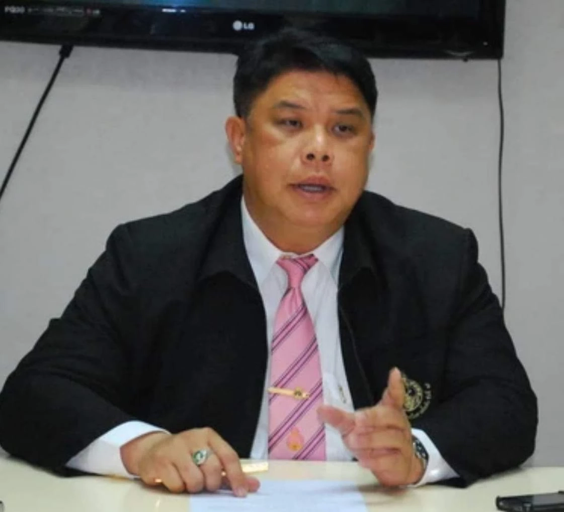 นายอรรถการ ฟูเจริญ รองอธิบดีผู้พิพากษาศาลอาญา