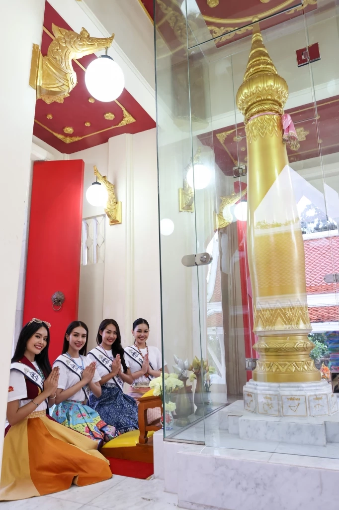 นางสาวไทย 2566 เอาฤกษ์เอาชัย สักการะศาลหลักเมือง