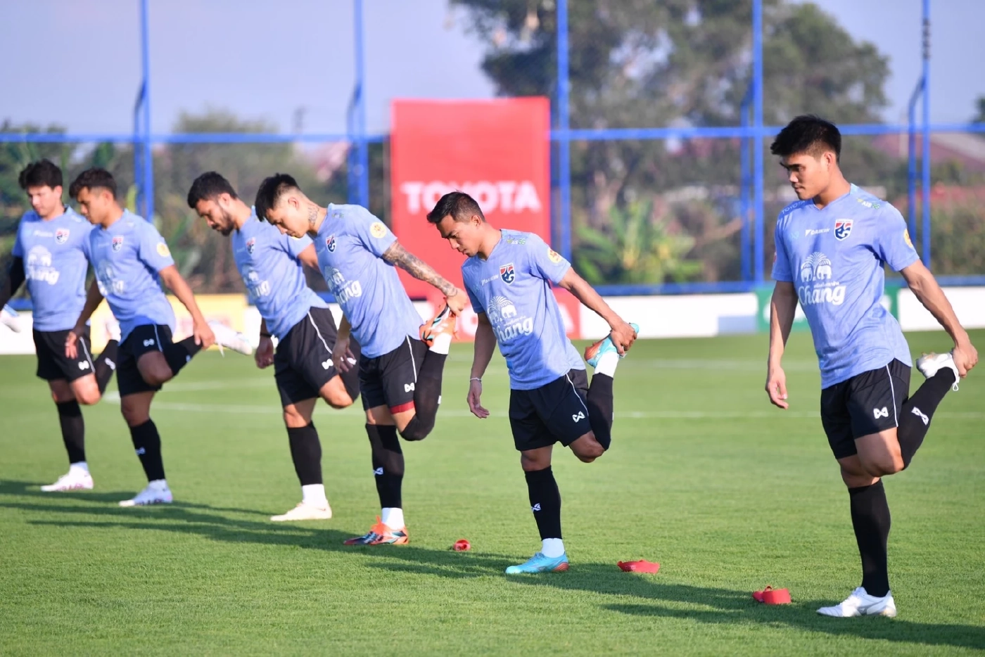 "ช้างศึก" ซ้อมฟูลทีม "ชนาธิป" ลั่นพร้อมทุ่มเต็มที่