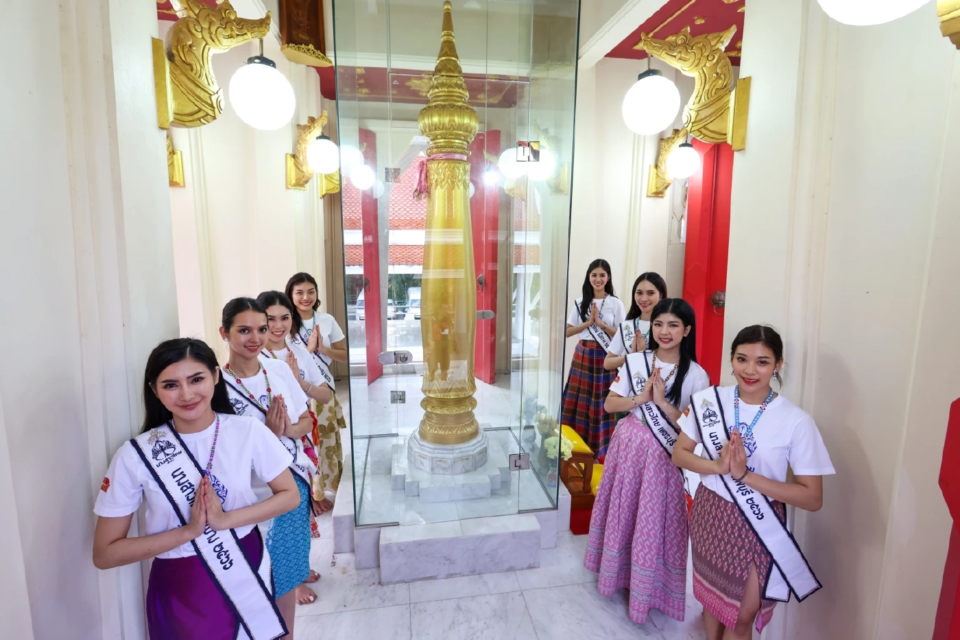 นางสาวไทย 2566 เอาฤกษ์เอาชัย สักการะศาลหลักเมือง