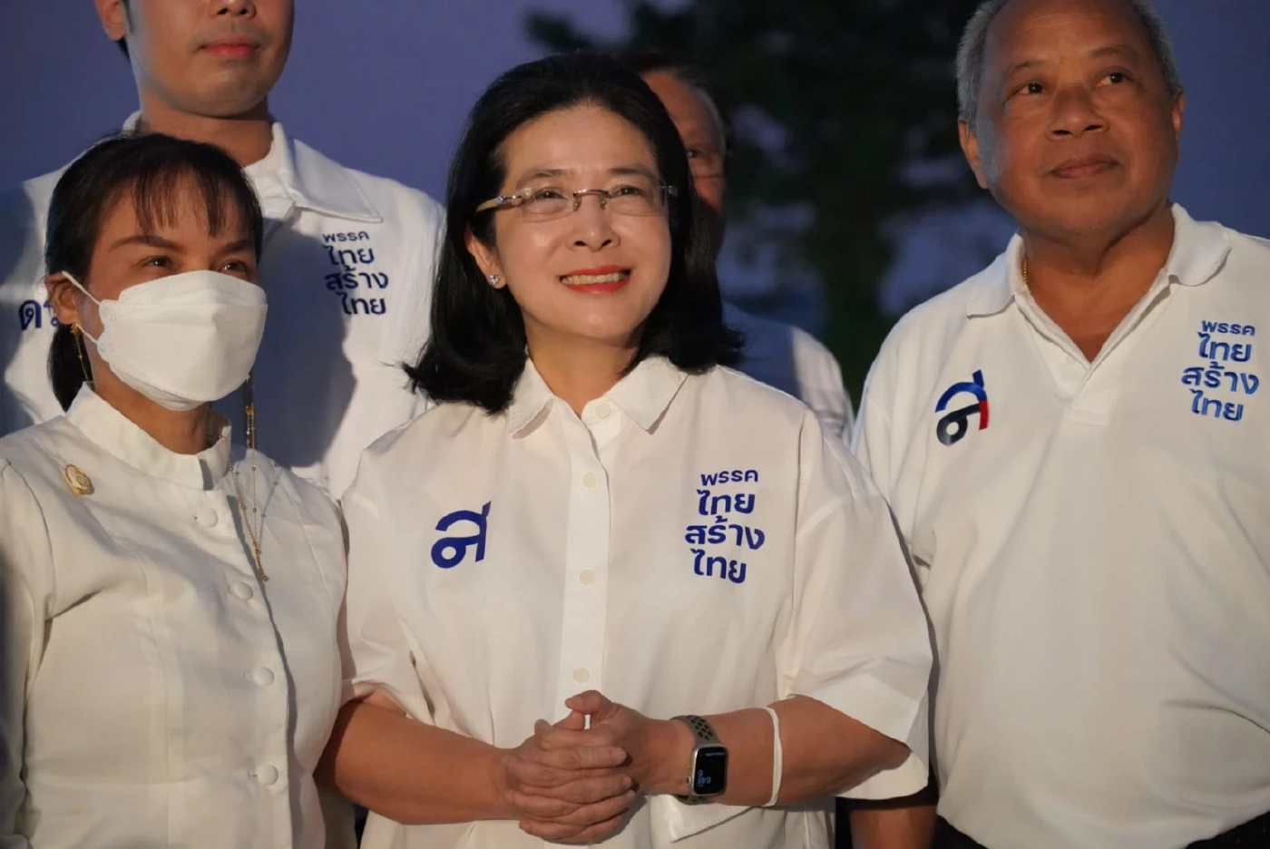 พรรคไทยสร้างไทย ภายใต้การนำคุณหญิงสุดารัตน์ เกยุราพันธ์ุ ที่จะมาตัดแต้มเพื่อไทย 