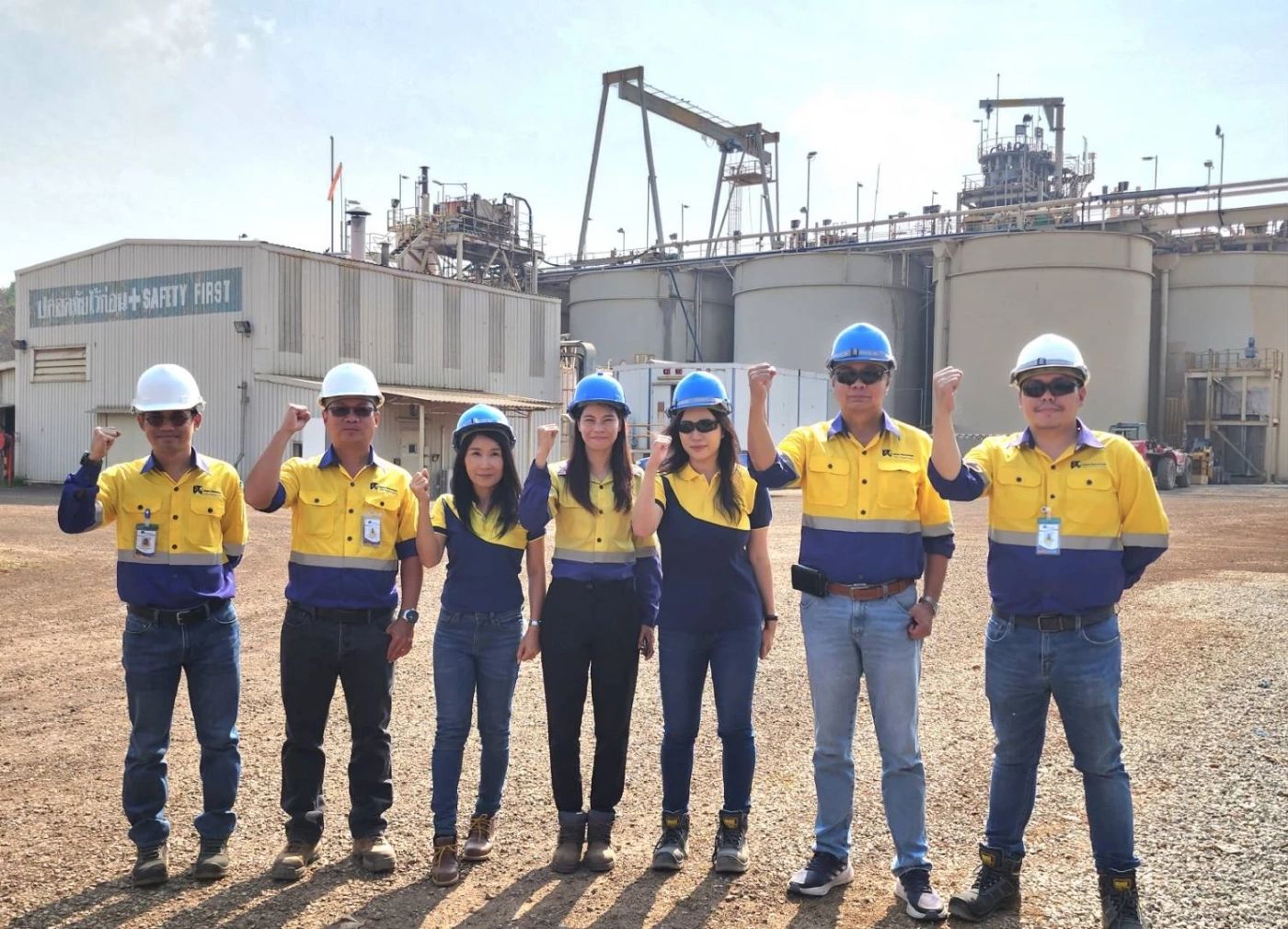 เหมืองทองอัครา ได้ฤกษ์กดปุ่มเดินเครื่องจักร หลังหยุดกิจการ กว่า 6 ปี