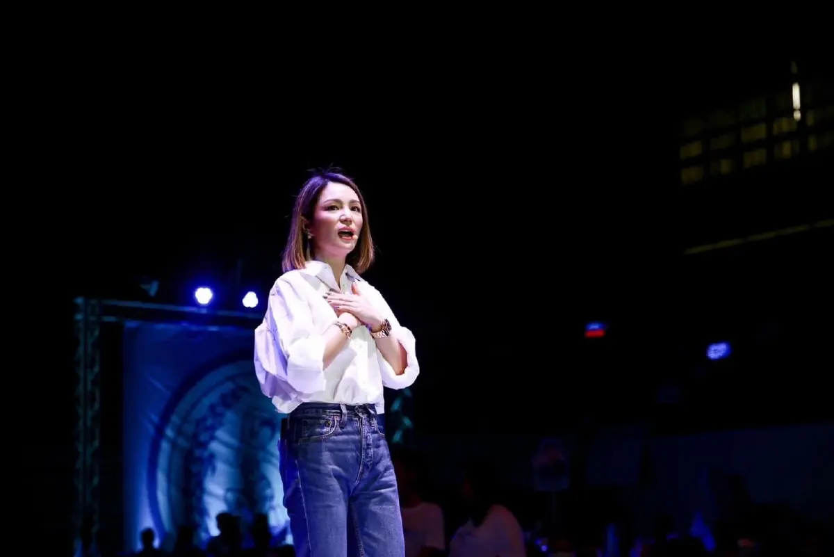 “มาดามเดียร์ องอาจ ดร.เอ้” ผู้สมัคร ส.ส. กทม. 33 คน ชวนสร้างบ้านใหม่อบอุ่น