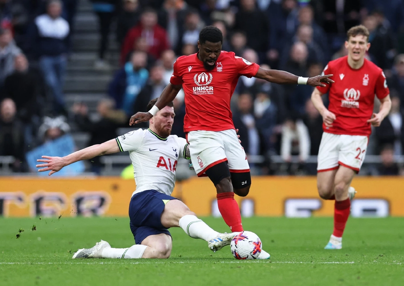 "ฟอเรสต์ vs นิวคาสเซิ่ล" ศึกพรีเมียร์ลีก 03.00 น. เช็กสถิติ ความพร้อม ลิงก์ชมสด