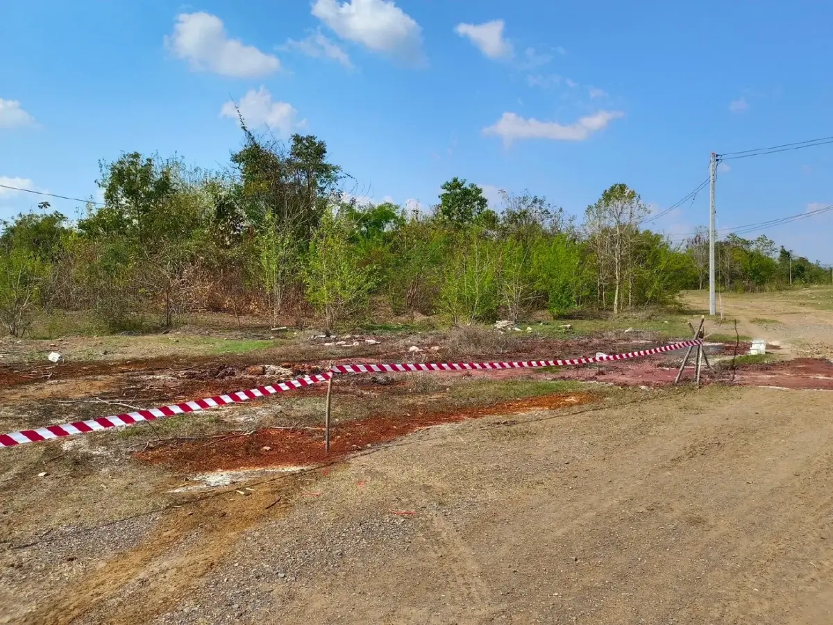 คพ.แจ้งความ "คนขับ - เจ้าของรถบรรทุก" ลักลอบขนสารเคมีภาชี ทิ้ง แก่งคอย