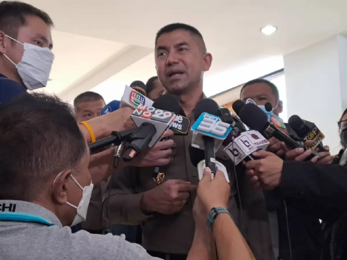 พล.ต.อ.สุรเชษฐ์ หักพาล​ รองผู้บัญชาการตำรวจแห่งชาติ