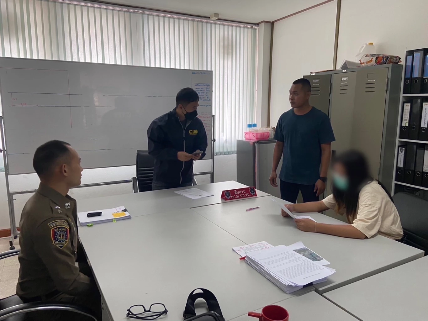 รวบสาวหลอกขายการ์ดศิลปินดาราเกาหลี ผู้เสียหายร่วมร้อยราย สูญนับล้าน