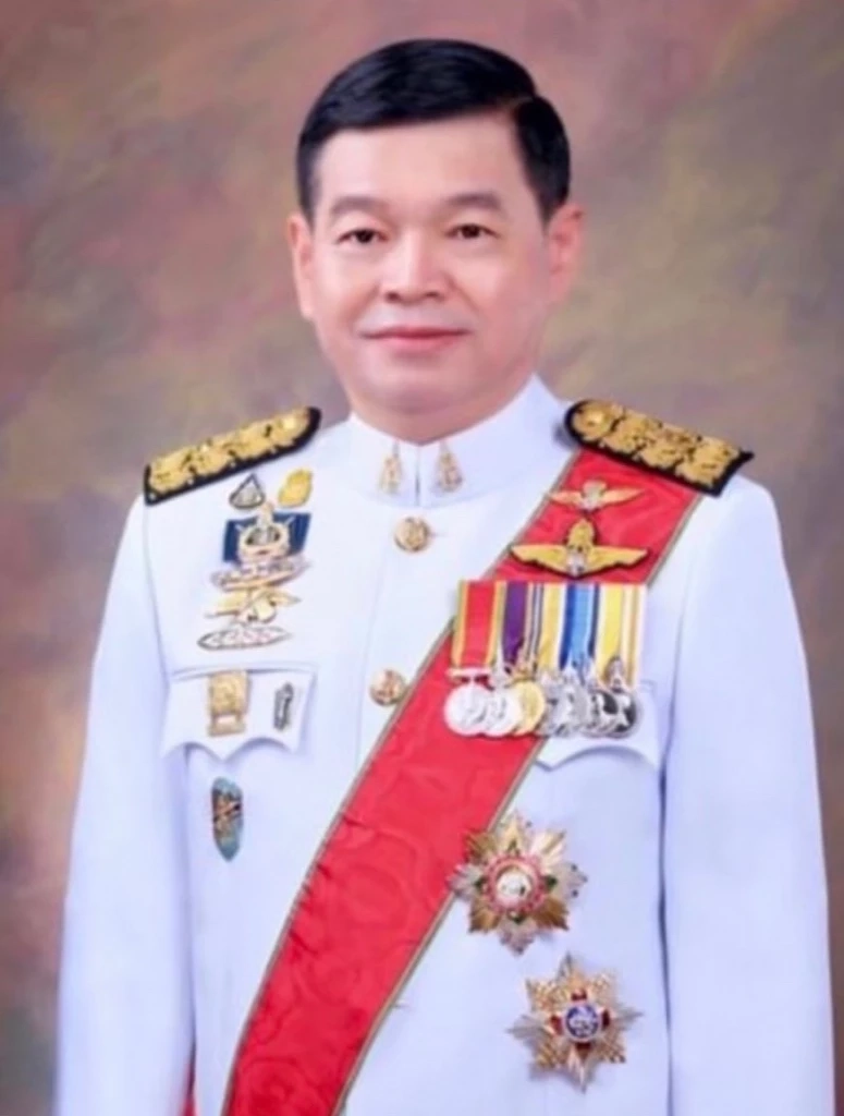 นายวัชรินทร์ ภาณุรัตน์ รองอธิบดีอัยการสำนักงานการสอบสวน