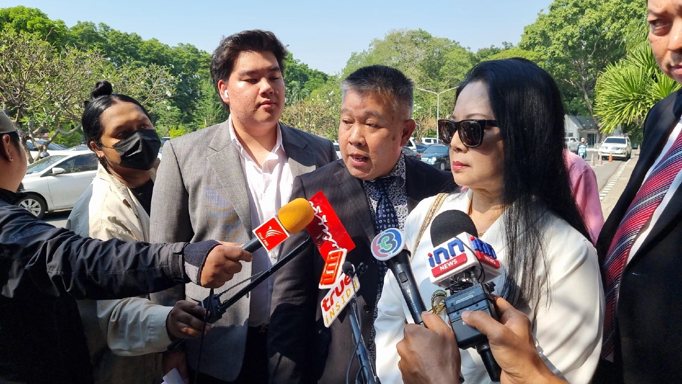 แม่แตงโม หอบหลักฐานชิ้นสำคัญแถลงศาล ทนายเผย เตรียมยื่นฟ้องคดีใหม่