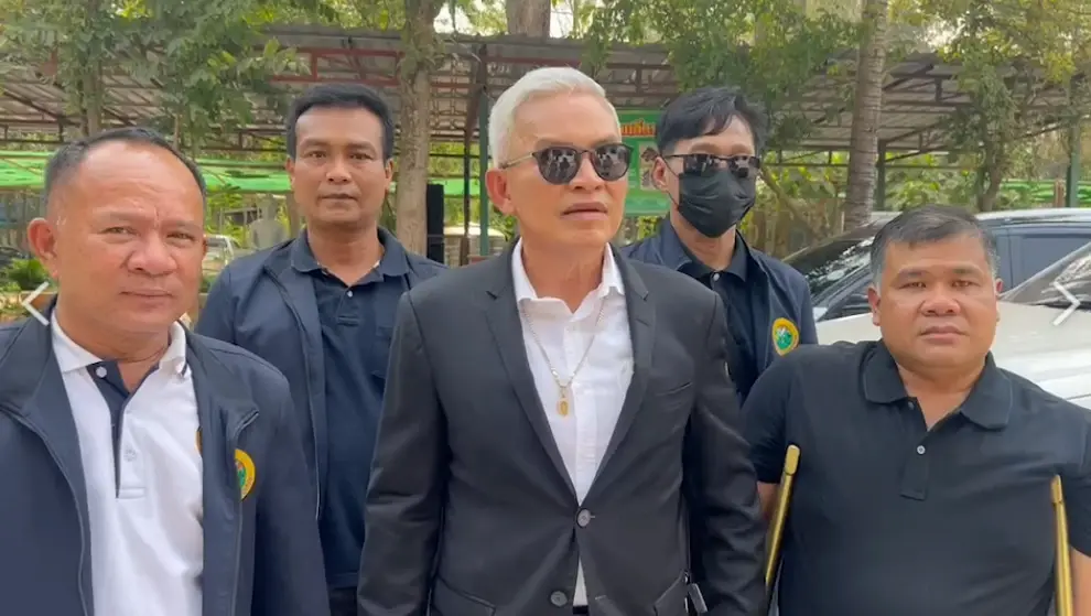 นายอำนวย กลิ่นอยู่ ประธานสมาพันธ์คนพิการผู้ค้าสลากประเทศไทย