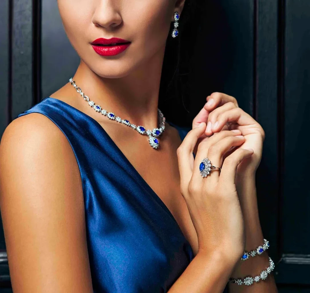 เคล็ดลับการเลือก"พลอย" เป็นเครื่องประดับ และเทรนด์จิวเวลรี่ปี 2023