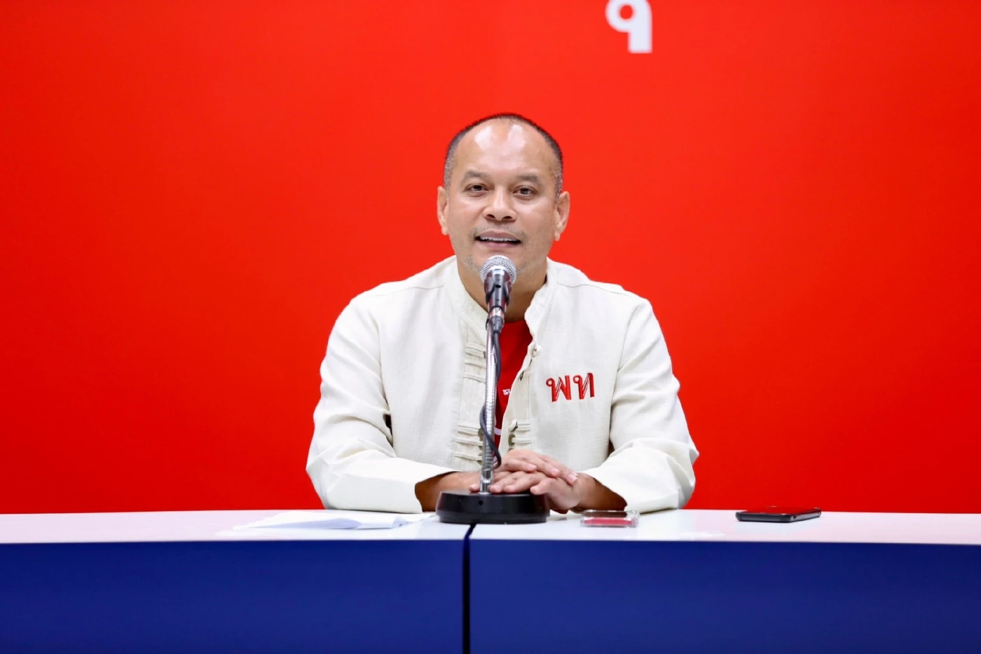 2 มี.ค.66 ณัฐวุฒิ ใสยเกื้อ ผอ.ครอบครัวเพื่อไทย แถลงตอบโต้ พล.อ.ประยุทธ์ จันทร์โอชา ทันควัน 