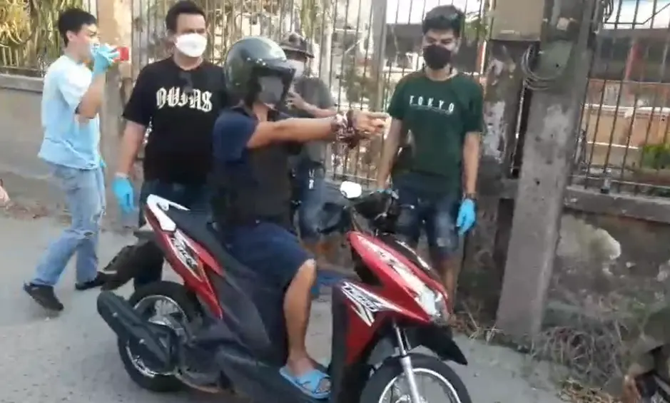 รวบแล้ว "ร้อยโทปืนโหด" ยิงถล่ม 14 นัด พนักงานส่งพัสดุ ดับกลางเมืองลพบุรี