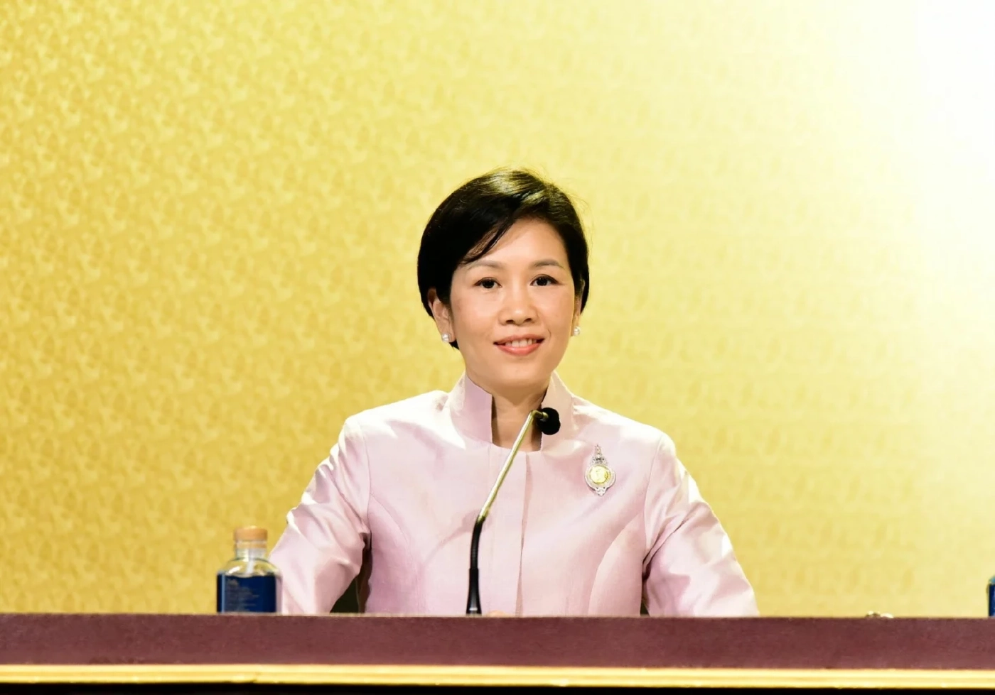 เช็กที่นี่ "ผู้ใช้สิทธิบัตรทอง" หาหมอฟรี ผ่านแอปฯ Clicknic ครอบคลุม 42 โรคล่าสุด 