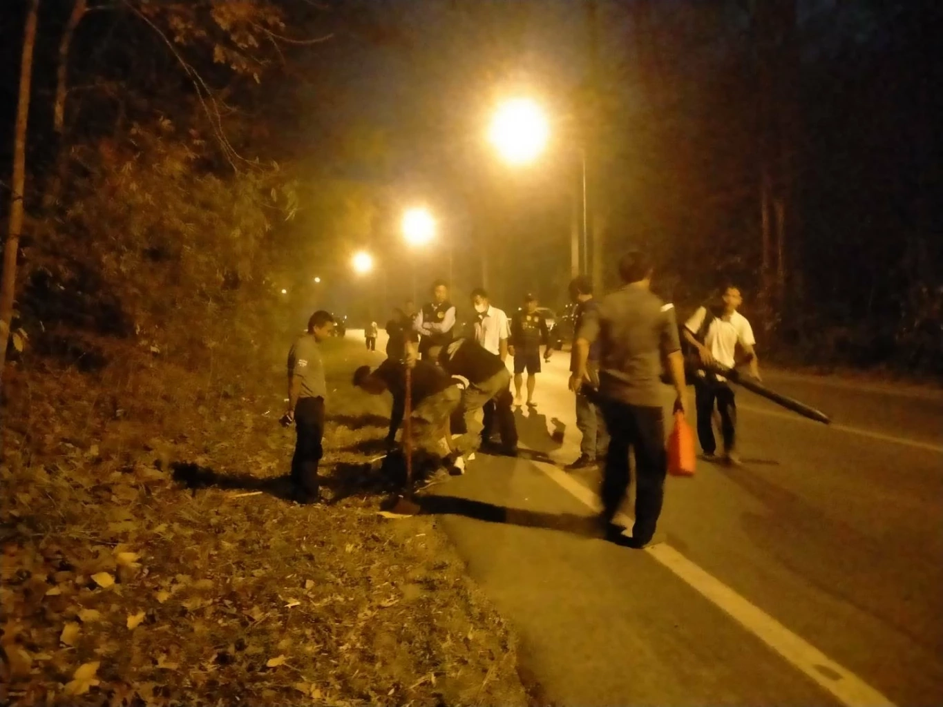 ค่าฝุ่น"PM2.5"แม่ฮ่องสอนวิกฤต ล่าสุดชาวบ้านถึงขั้นเป็นลม ขณะเร่งดับไฟป่า