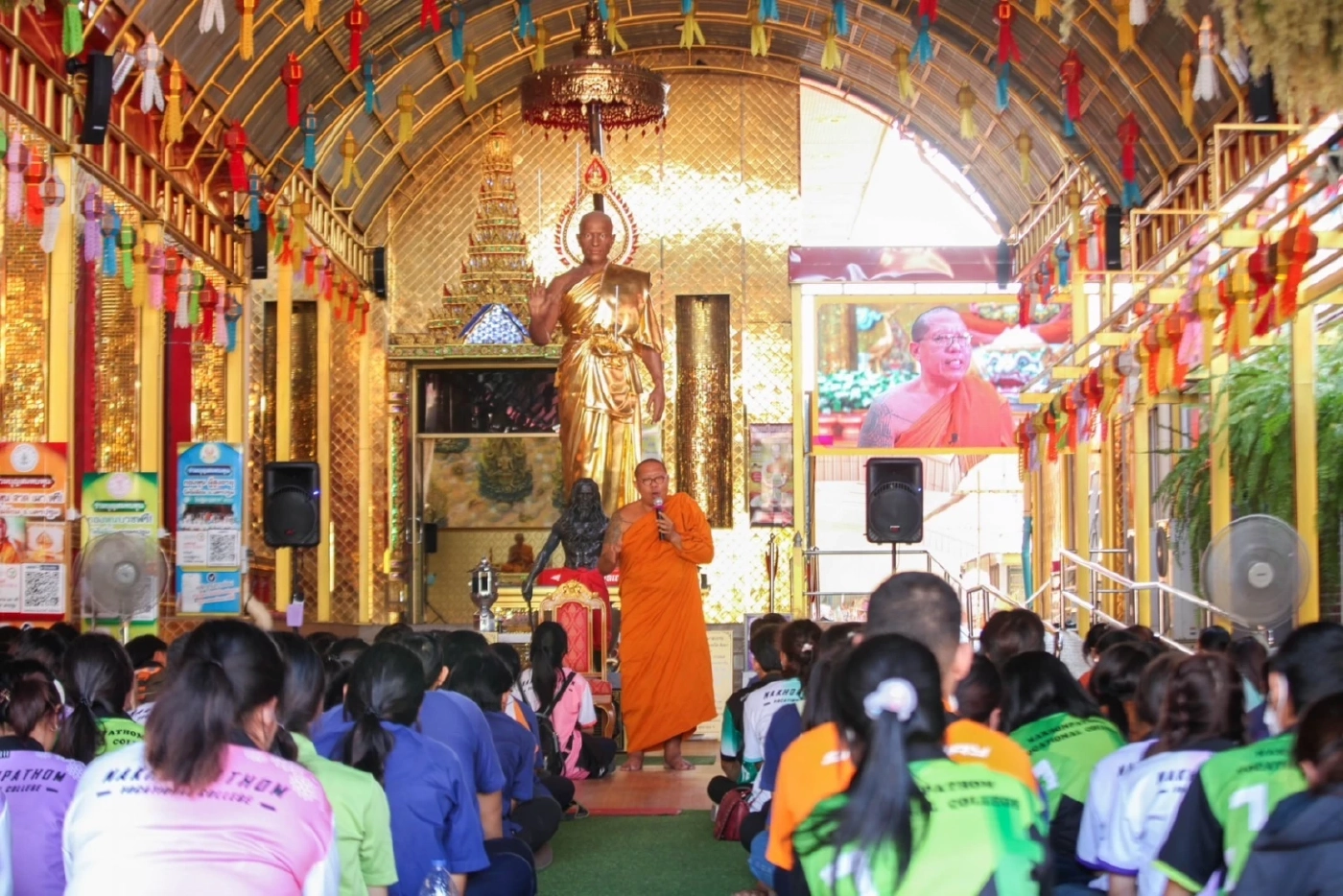 ดราม่าสนั่น! หลวงพี่น้ำฝนด่ากราด นศ. หลังอาจารย์ส่งมาอบรม เพิ่มคะแนนเสริม