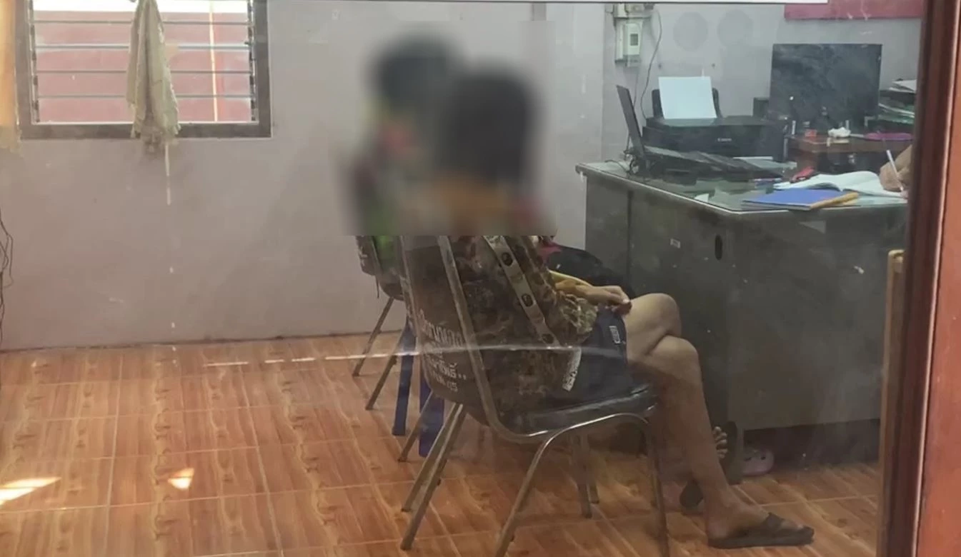 ตร. เรียกสอบ 4 เยาวชน หลังรุมทำร้ายเด็กพิเศษ แม่ยัน เอาเรื่องถึงที่สุด