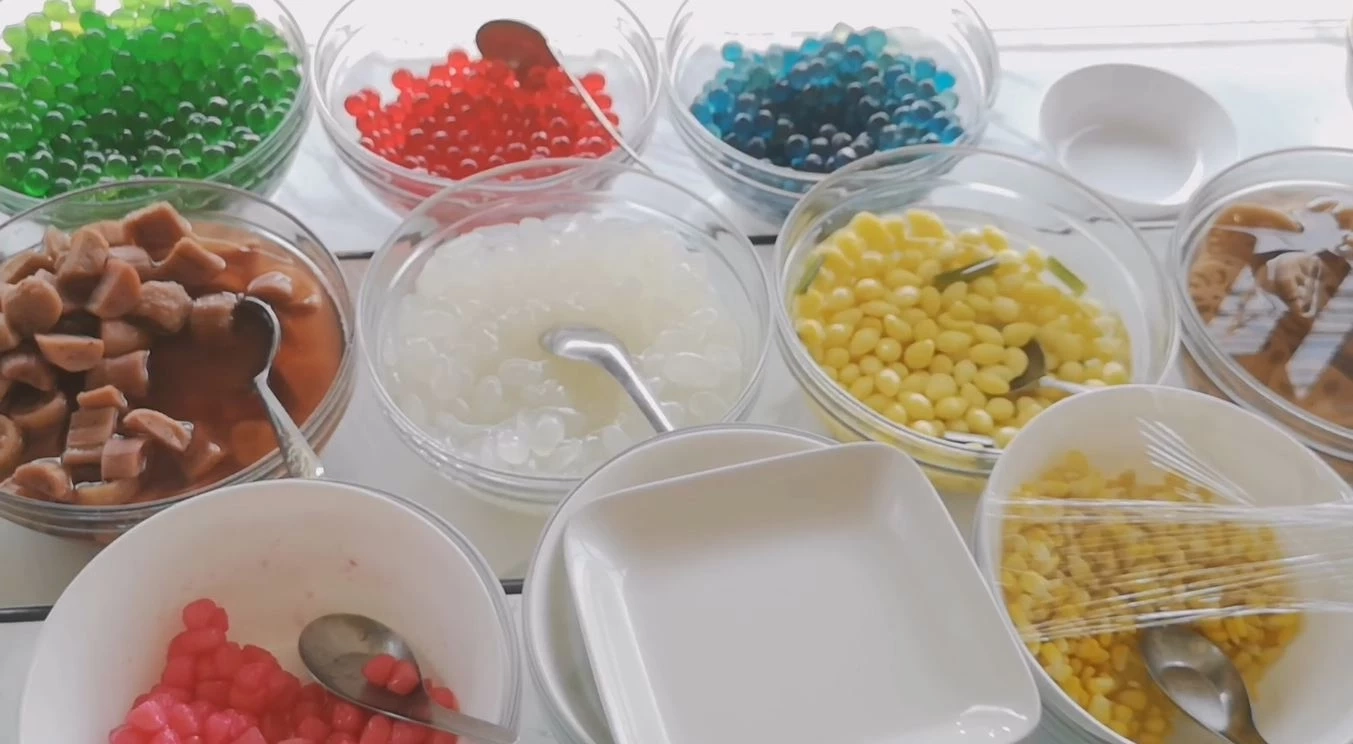 แห่กินน้ำแข็งไส ไอศกรีม เมนูยอดฮิตหน้าร้อน