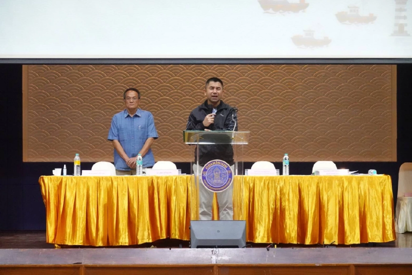 บิ๊กโจ๊กสั่งผู้การฯสตูล แจงปม 27 เรือประมงพาณิชย์รุกอุทยานทางทะเล