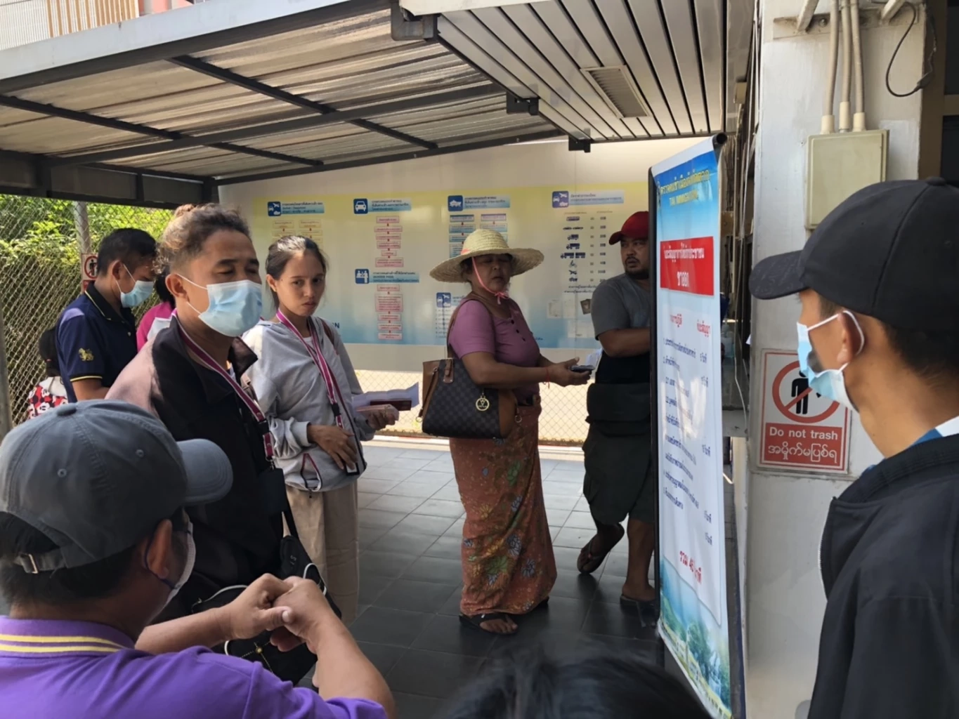 ด่วน! สั่งปิดด่าน"แม่สอด" เหตุสู้รบฝั่งเมียนมายังคุมสถานการณ์ไม่ได้