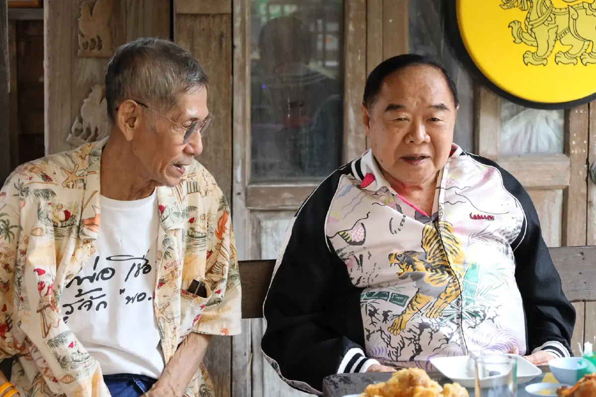 พล.อ.ประวิตร วงษ์สุวรรณ รองนายกรัฐมนตรี และหัวหน้าพรรคพลังประชารัฐ 