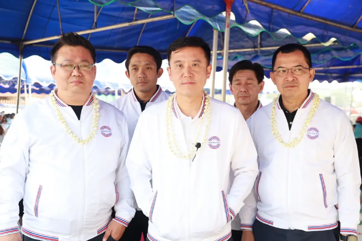 "ชัยวุฒิ" หาเสียงตลาดเชียงใหม่ ชูนโยบายพัฒนาพื้นที่-บัตรสวัสดิการแห่งรัฐ