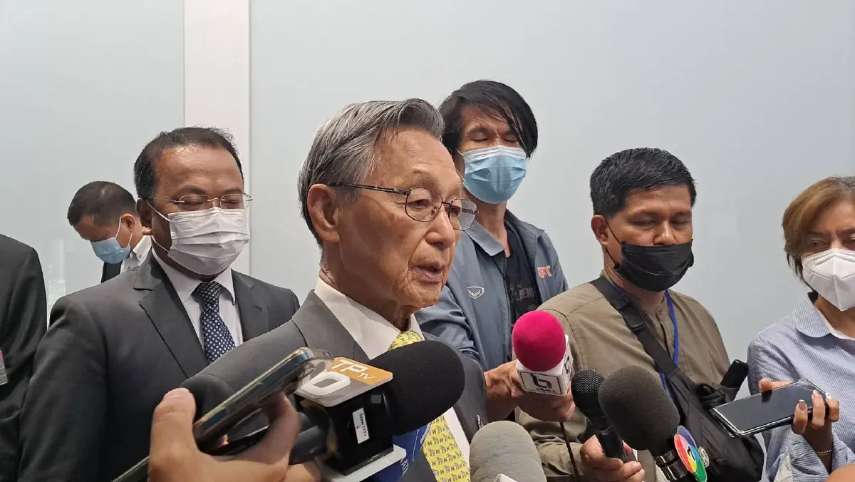 “ชวน” พอใจภาพรวมผลงานสภาฯ 4 ปี เสียดายช่วงหลังรัฐบาลคุมองค์ประชุมไม่ได้