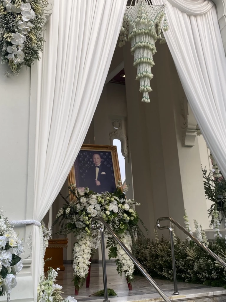 ม.ร.ว. สมลาภ กิติยากร 