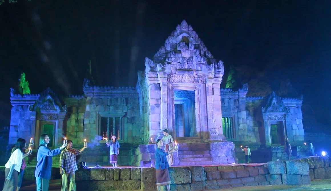 จัดเต็ม! แสง สี เสียง งานประเพณีท่องเที่ยวปราสาทเมืองต่ำ ตามรอยอารยธรรมขอม