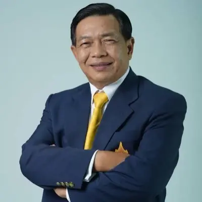 อลงกรณ์ พลบุตร