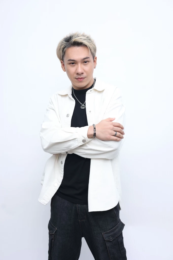 สองเพื่อนซี้เดอะสตาร์ โดม-ตั้ม  กับอาถรรพ์ห้ามนั่งรถคนเดียวกัน