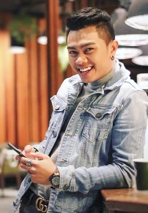 “แซ็ค ชุมแพ” แฉเพื่อนสนิท รับตนโดนลูบเป้าบ่อย สุดทนหนีลูกค้าจ้างกินข้าว