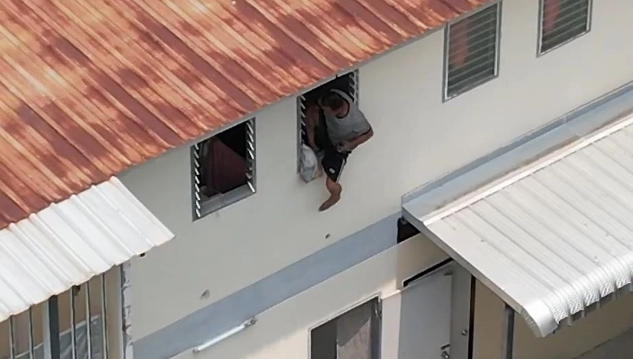 เปิดคลิปนาที "สารวัตรกานต์" โดดหน้าต่างหนี ก่อนถูกจู่โจมจับ