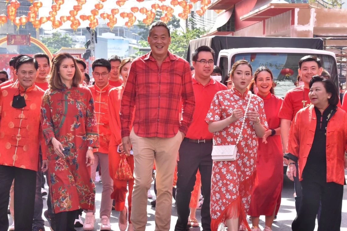 ตั้ง "เศรษฐา ทวีสิน" เป็นประธานที่ปรึกษาหัวหน้าครอบครัวเพื่อไทย