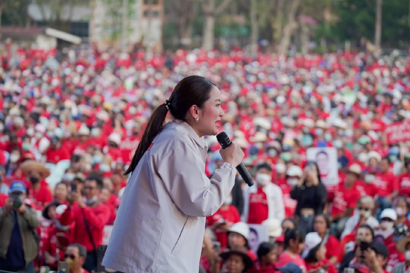 "พรรคตัวแปร"... แห่หนุน"เพื่อไทย" กรุยทางสู่ทำเนียบฯ "ศึกเลือกตั้ง 66"