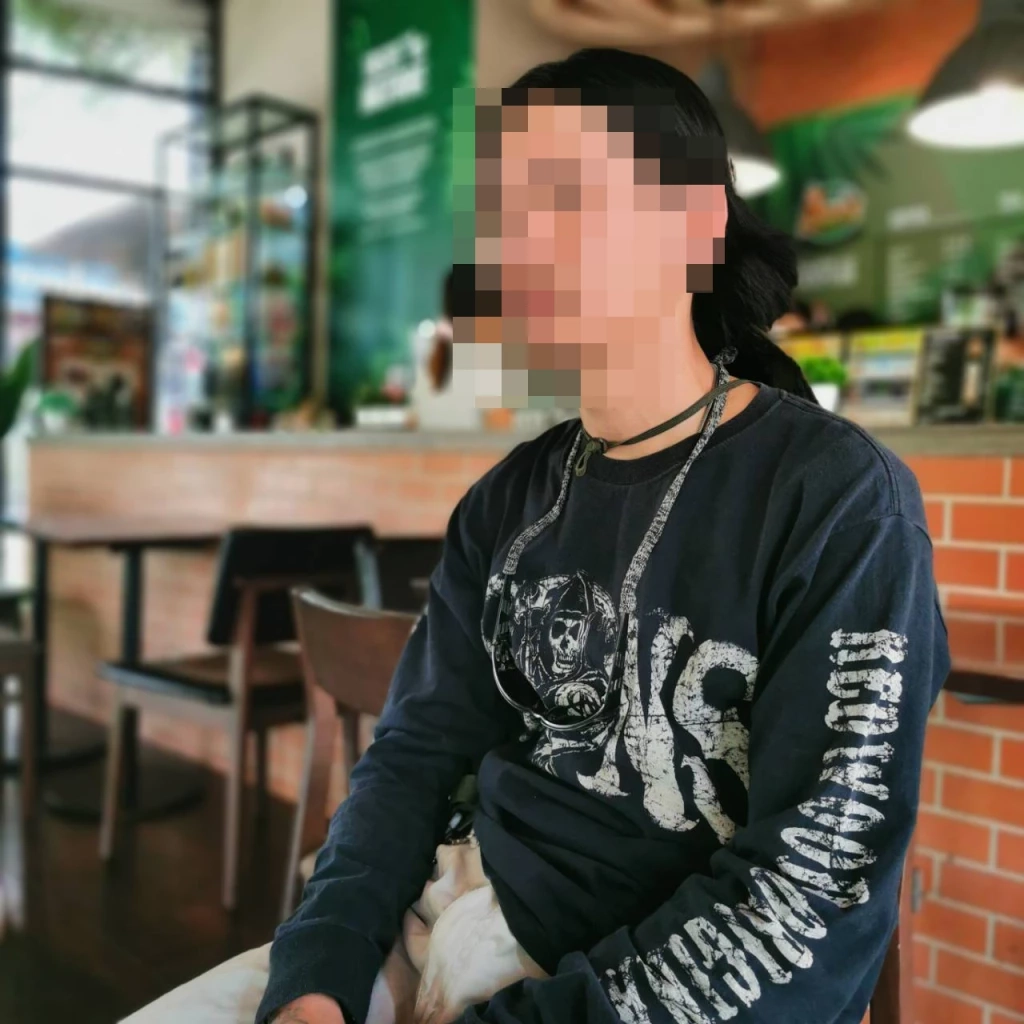 ไรเดอร์หัวร้อน มอบตัวรับโทษ “ชักปืนตบลุงรปภ. เพชรเกษม”