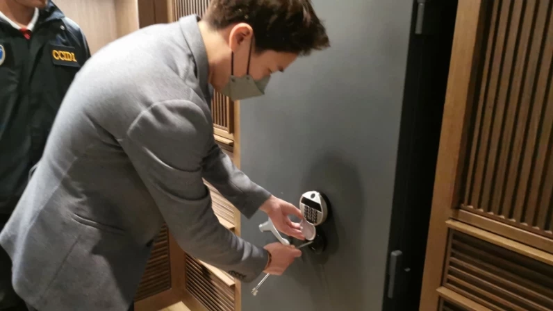 "อัจฉริยะ" แฉ "เมฆ รามา" ติดต่อ "นายพล.จ" เพื่อเคลียร์คดีก่อนถูกรวบ